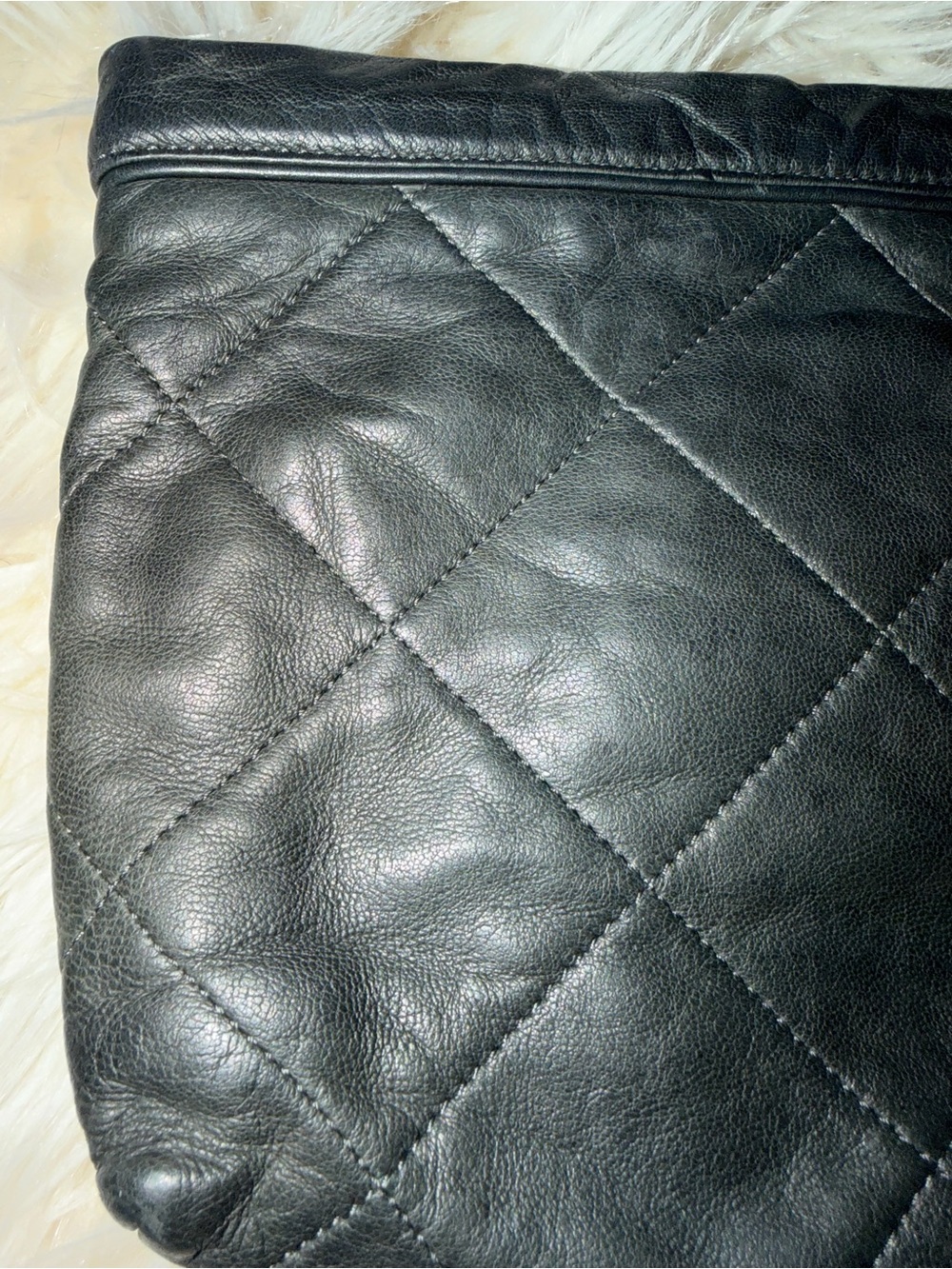 Lanvin Black Quilted Leather Wristlet with Fabric Tie - Picture 4 of 6